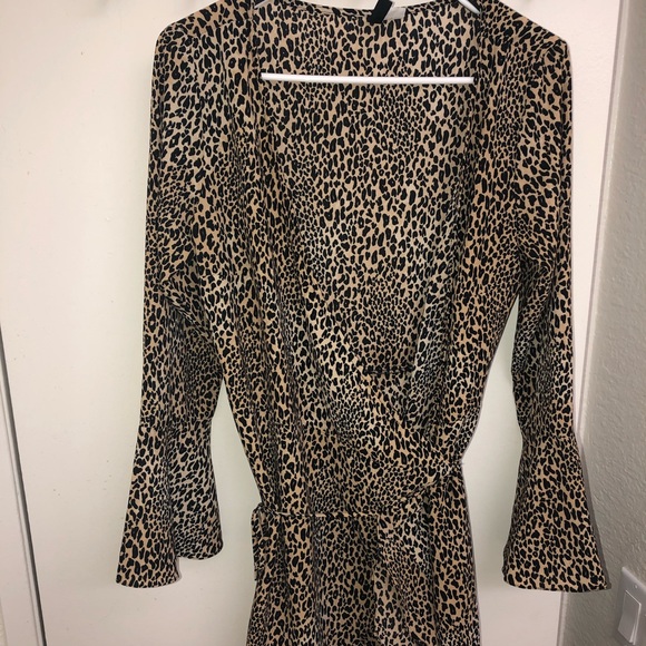 Cheetah dress - Picture 2 of 3